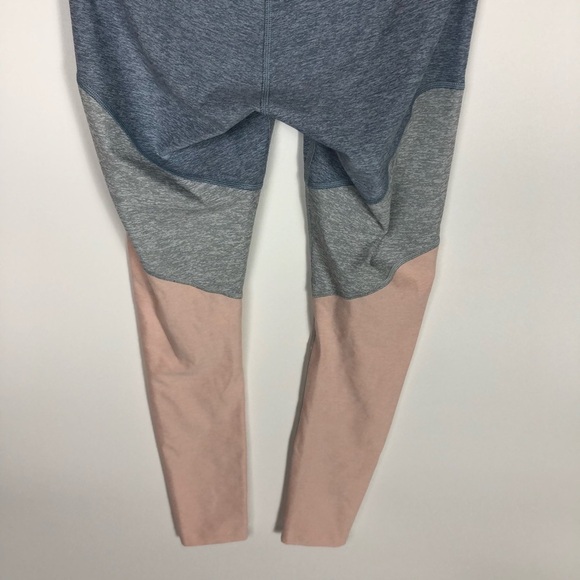 Outdoor voices 7/8 springs leggings - Picture 7 of 9